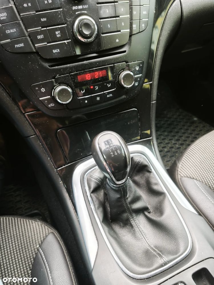 Opel Insignia 2.0 CDTI - 9