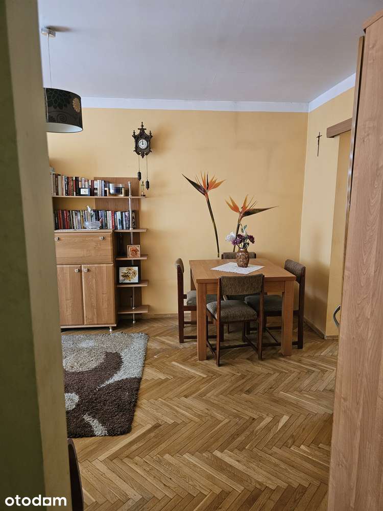 Mieszkanie, 51 m², Pionki