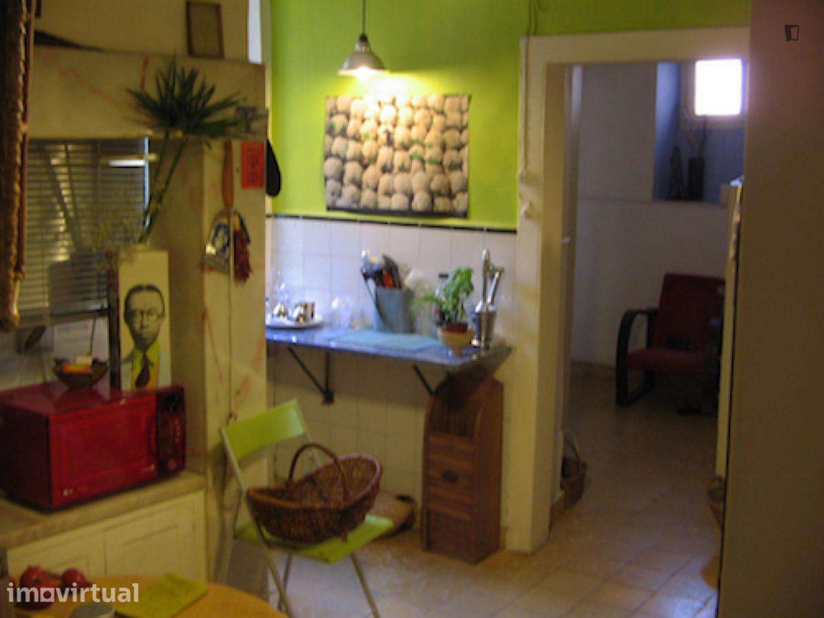 Quarto - localizado em Alfama Lisbon - Grande imagem: 5/11