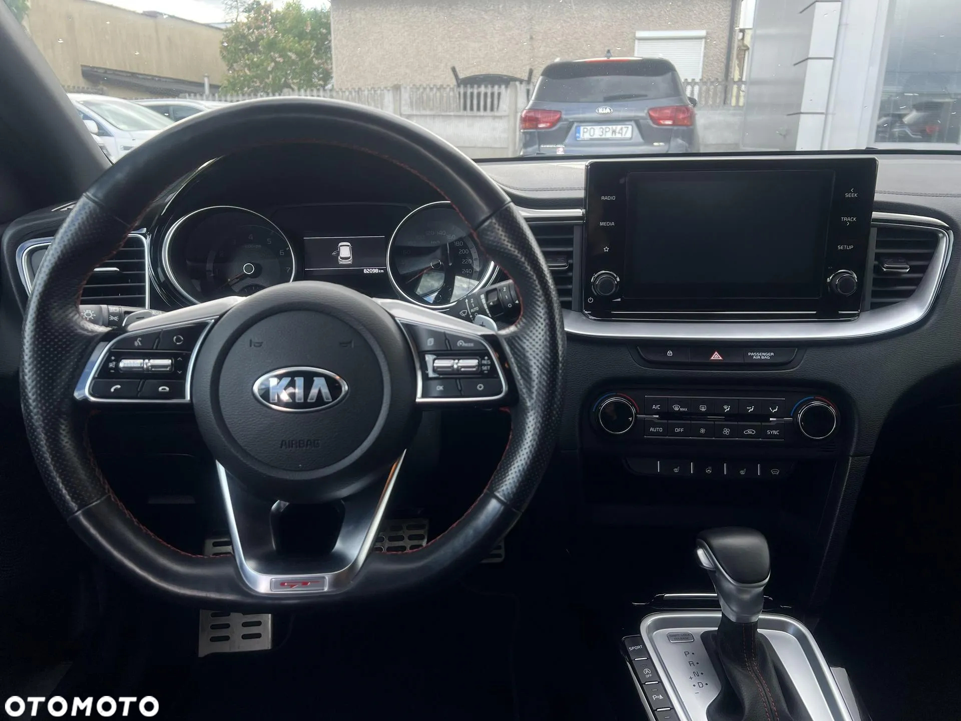 Kia ProCeed 1.6 T-GDI GT DCT - 13