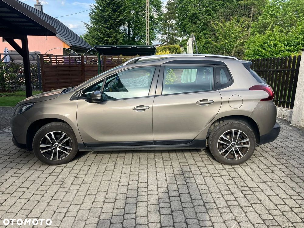 Peugeot 2008 1.2 Pure Tech Active - 1