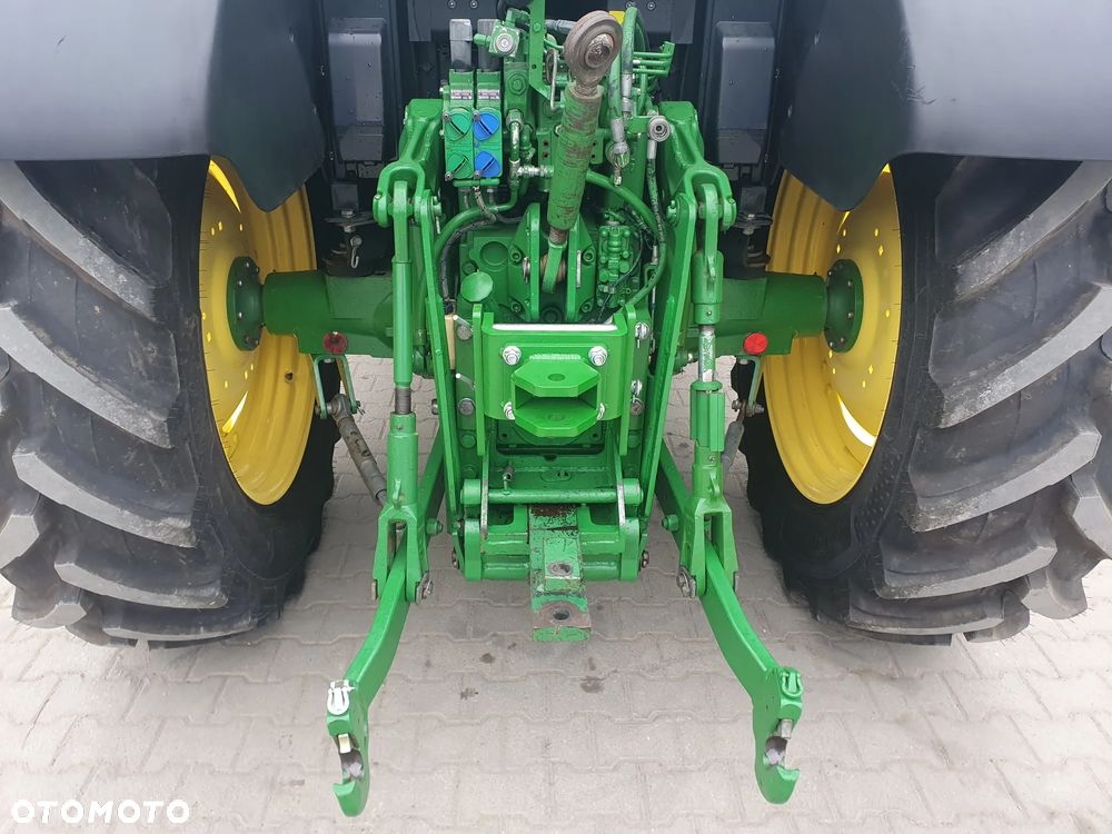 John Deere 6115 M - 4