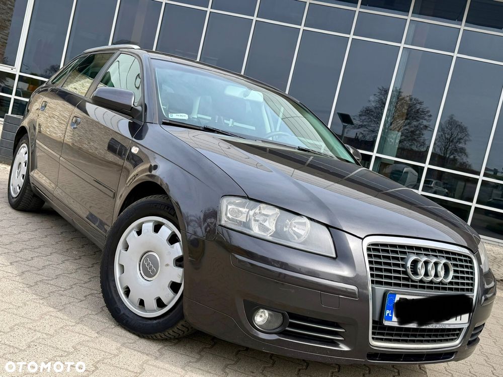 Audi A3 Sportback 2.0 TDI Ambiente - 31