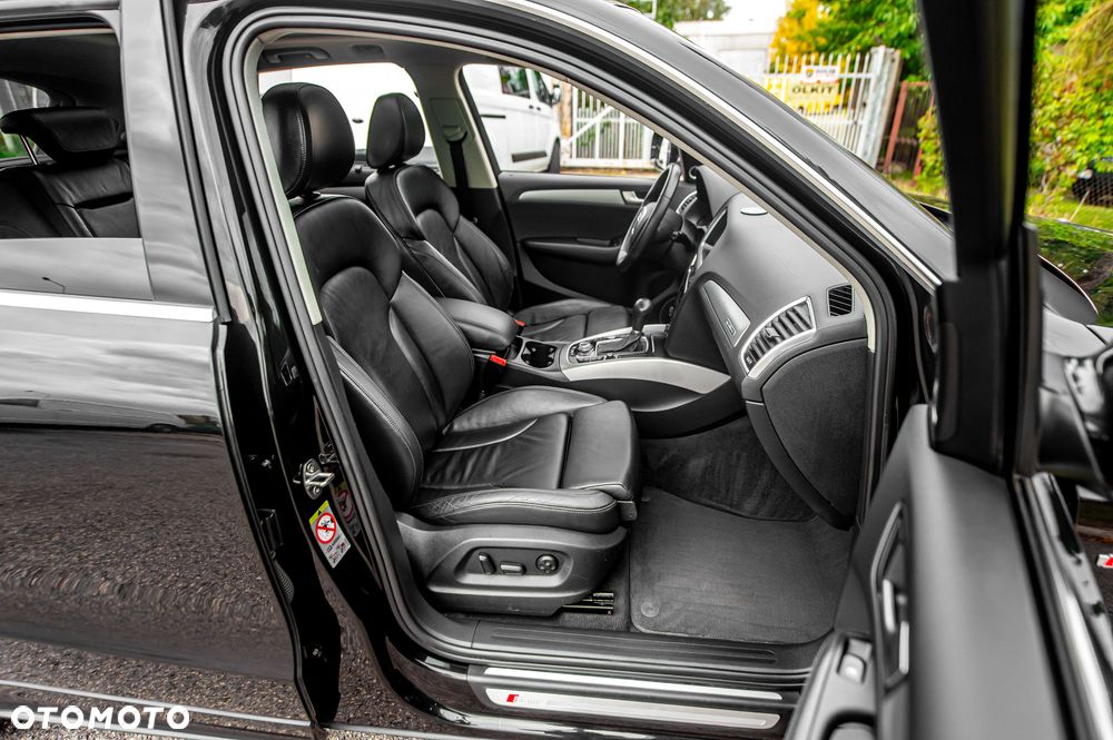Audi Q5 3.2 FSI Quattro S tronic - 23