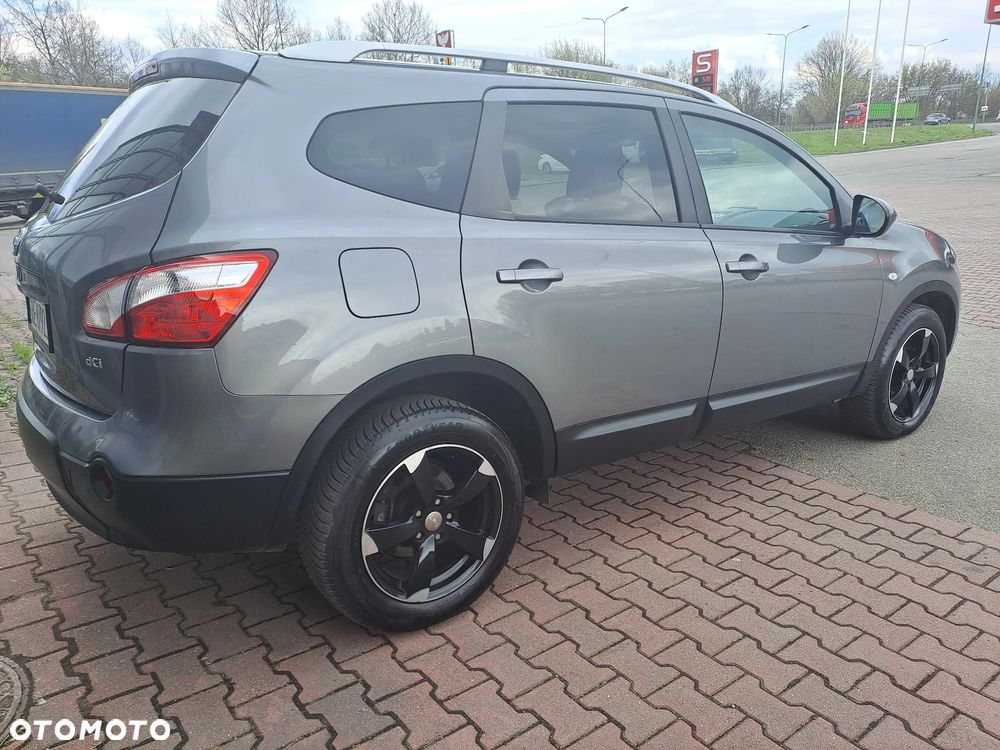 Nissan Qashqai+2 2.0 dCi DPF acenta - 16