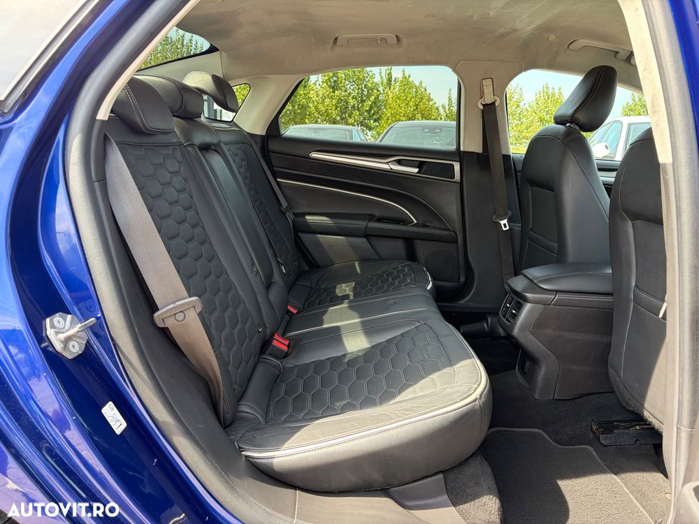 Ford Mondeo - 9