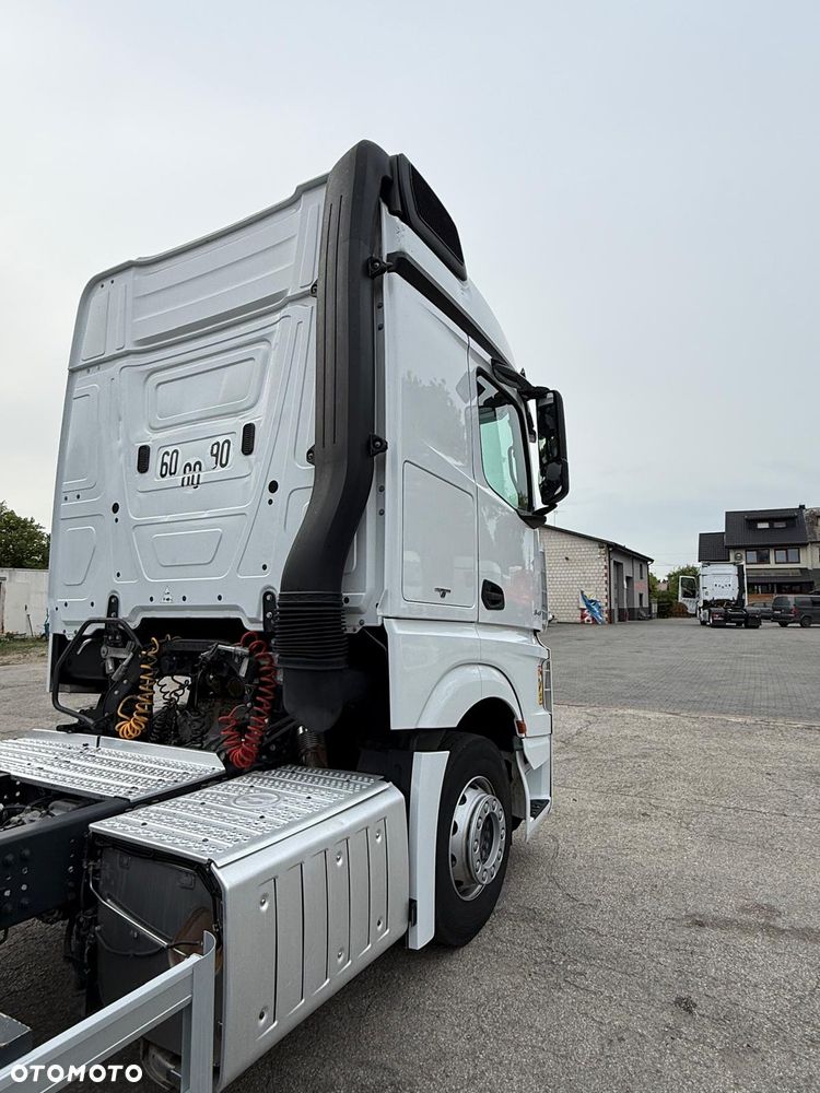 Mercedes-Benz Actros 1848 - 13