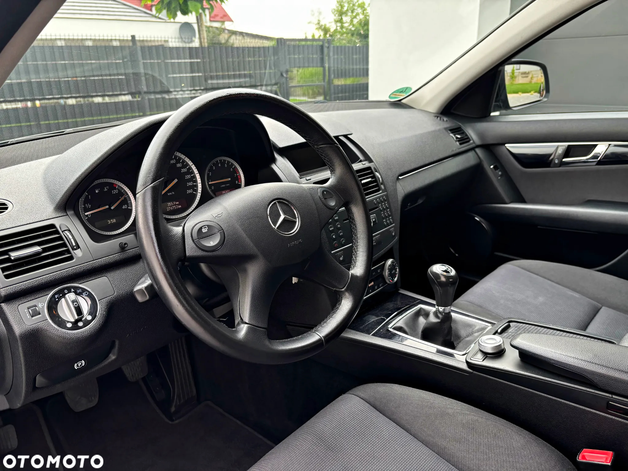 Mercedes-Benz Klasa C 180 T Kompressor - 16