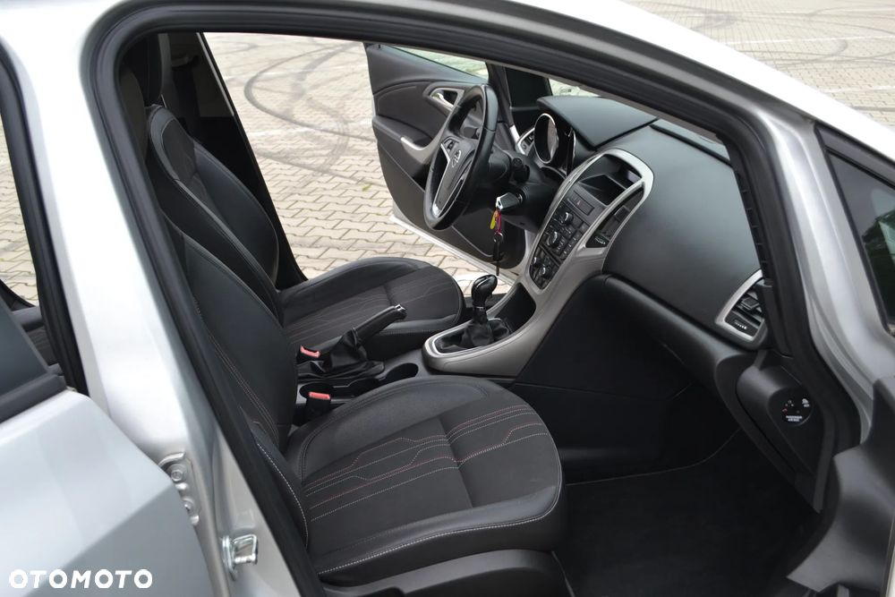 Opel Astra - 13