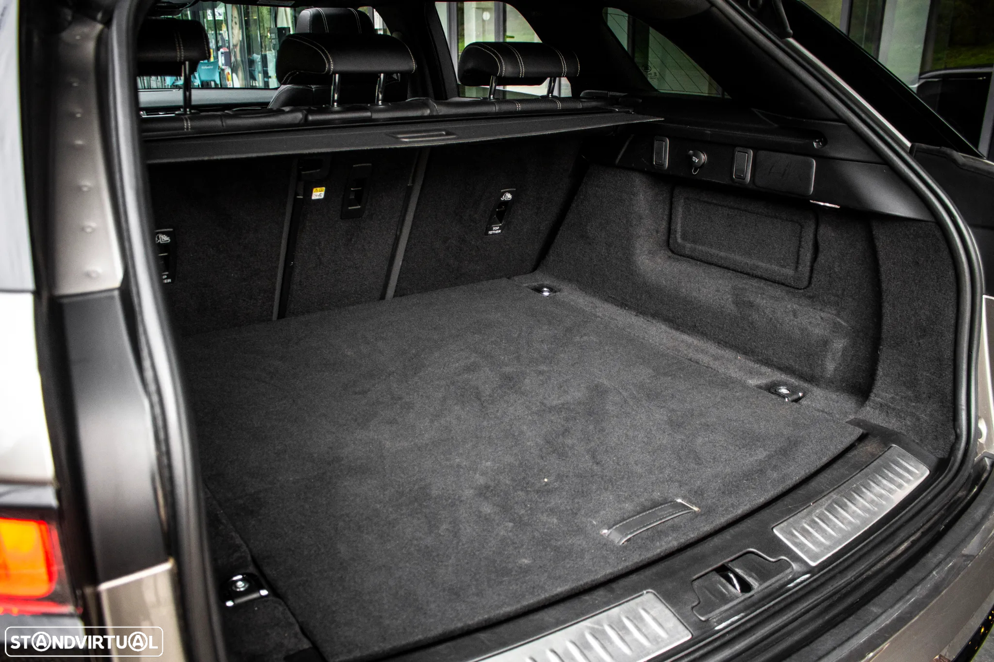 Land Rover Range Rover Velar D200 S - 31