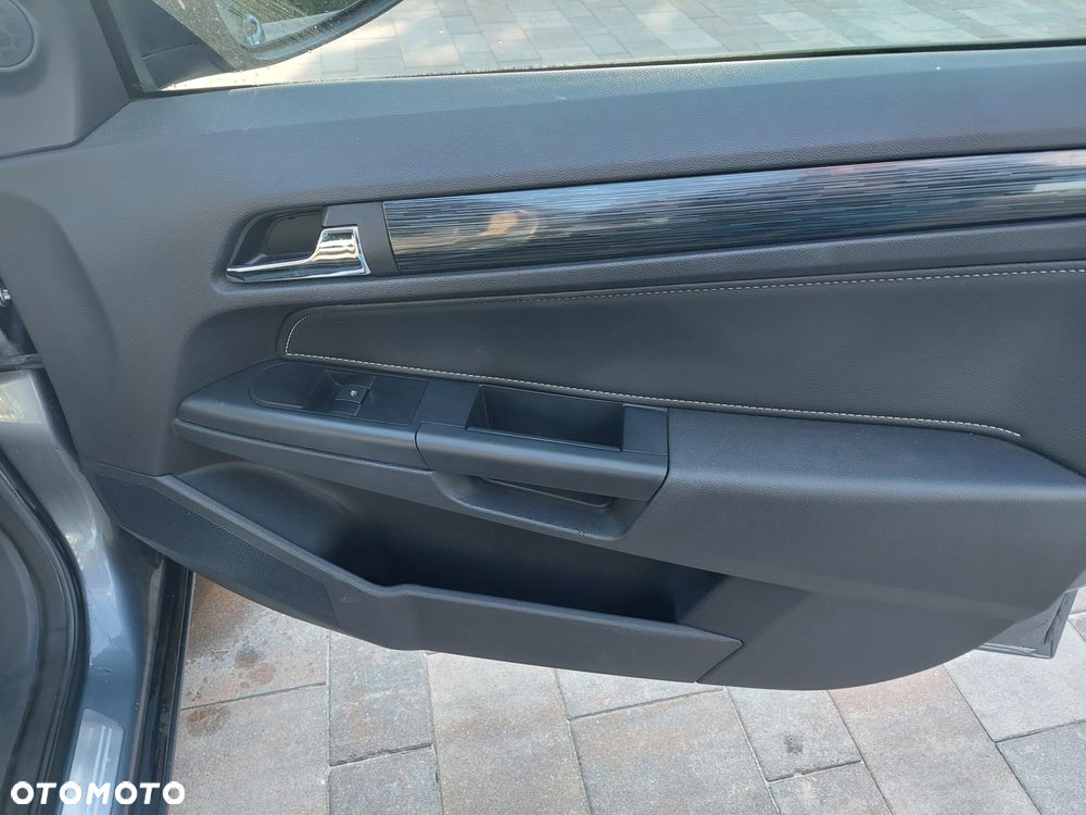 Opel Astra III 1.7 CDTI Cosmo - 21