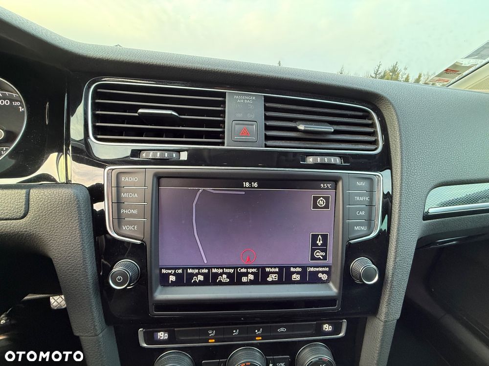 Volkswagen Golf 2.0 TDI (BlueMotion Technology) Highline - 20