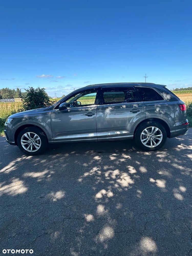 Audi Q7 - 10