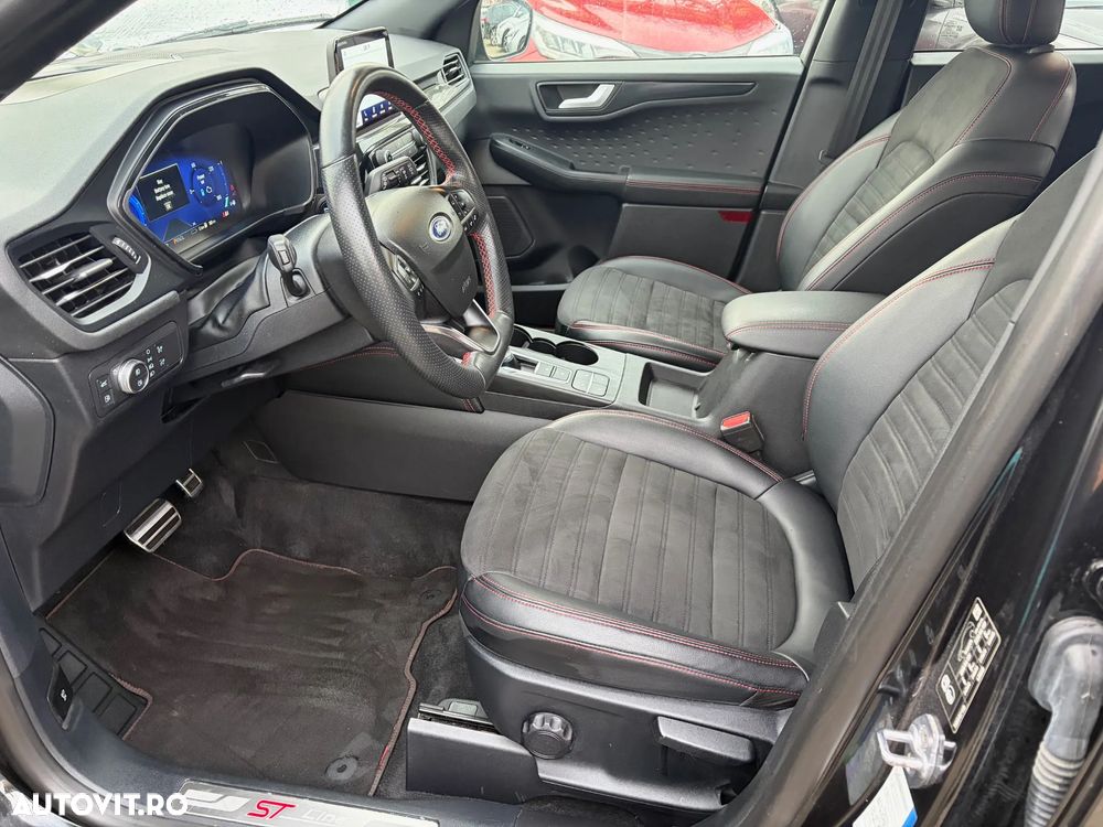 Ford Kuga 2.5 Duratec PHEV ST-LINE - 18