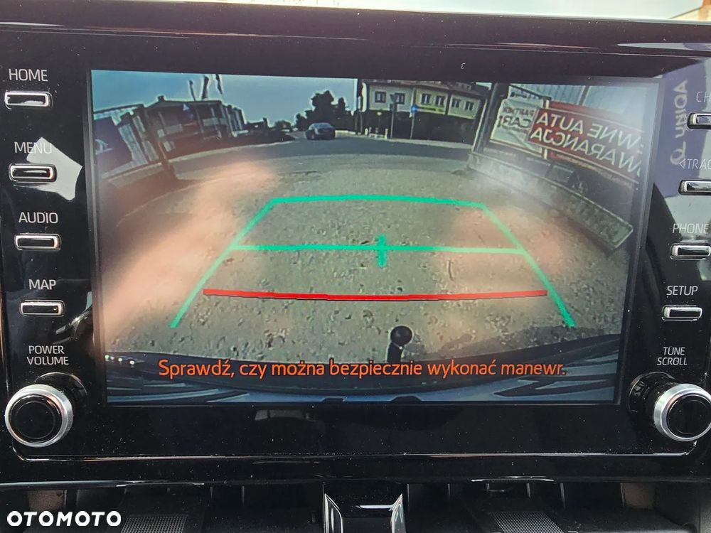 Toyota Corolla 1.8 Business Edition - 11