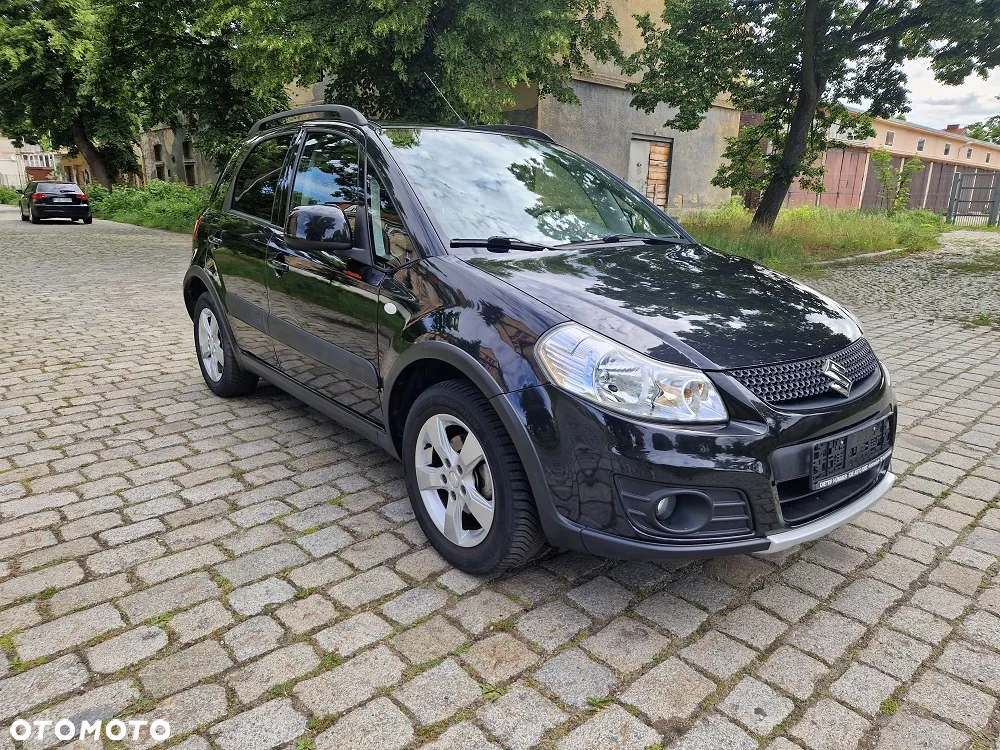 Suzuki SX4 1.6 Premium - 4
