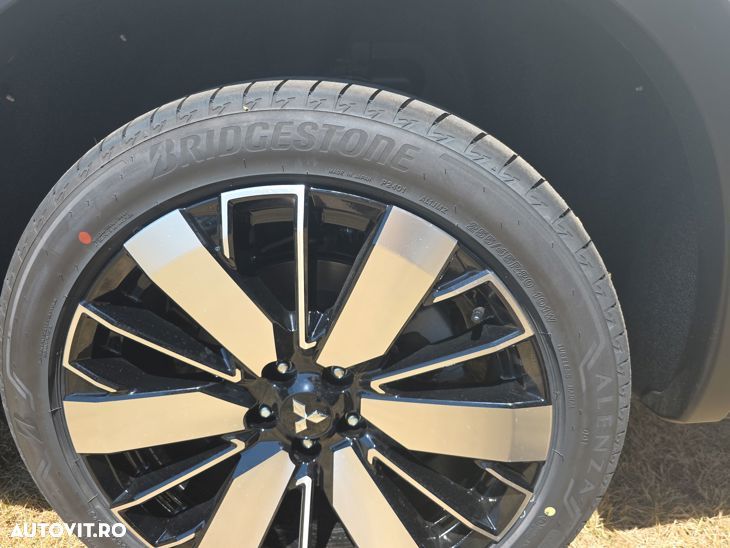 Mitsubishi Outlander 2.4 4WD - 19