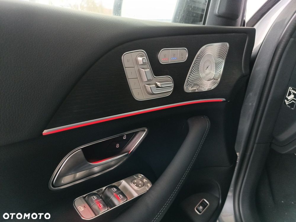 Mercedes-Benz GLE - 18