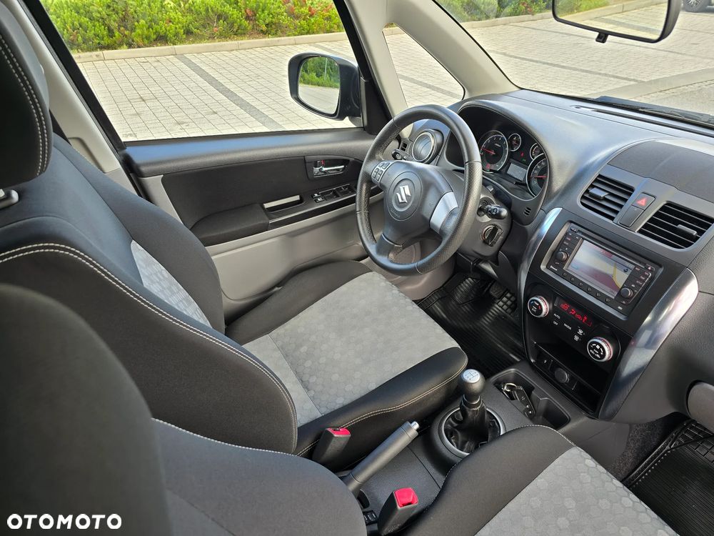 Suzuki SX4 1.6 VVT 4x4 Limited - 13