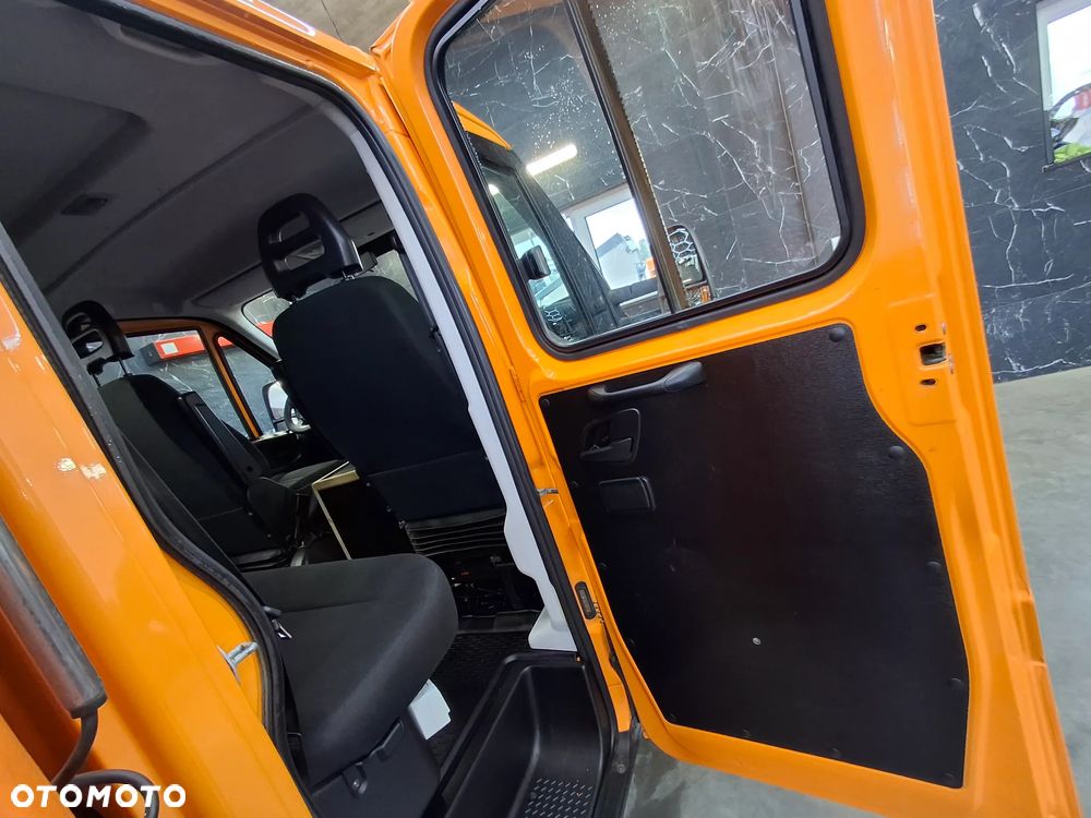 Iveco Daily 35-130 LIFT Doka Brygadówka Automat Hi Matic Plandeka Służba Drogowa Służba Autostradowa Hak Webasto Światła Ostrzegawcze Drogowy - 23
