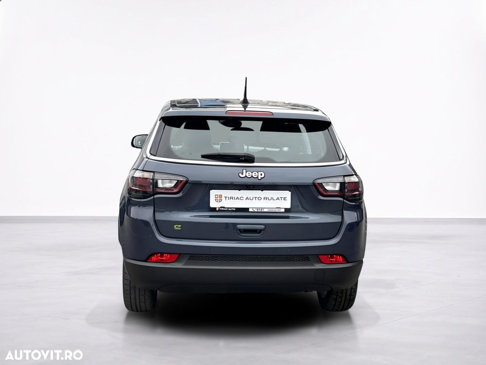 JEEP Compass 2022 — imagine 4