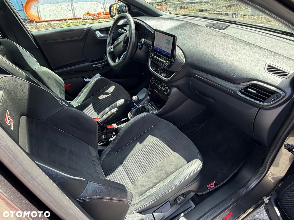 Ford Puma - 13