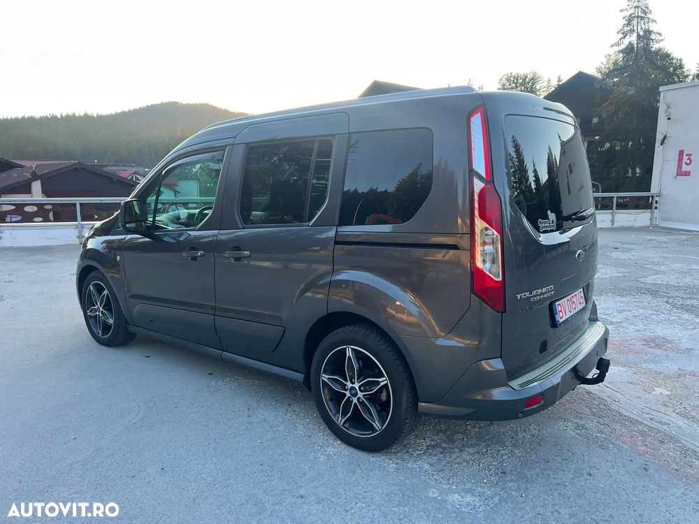 Ford Tourneo Connect 1.5 TDCi Start-Stop Titanium - 4