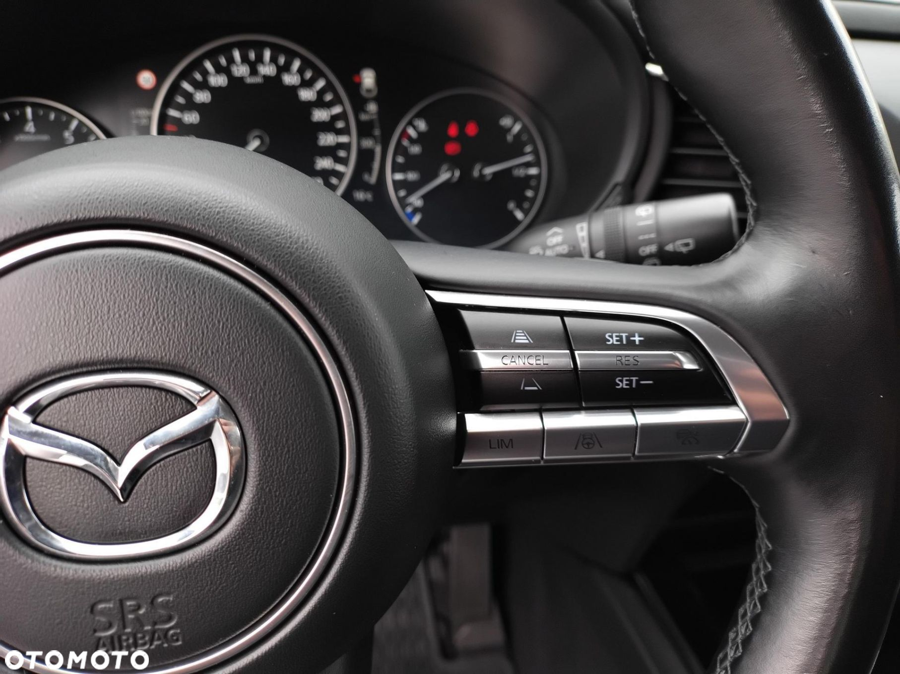 Mazda CX-30 2.0 mHEV Hikari 2WD - 14