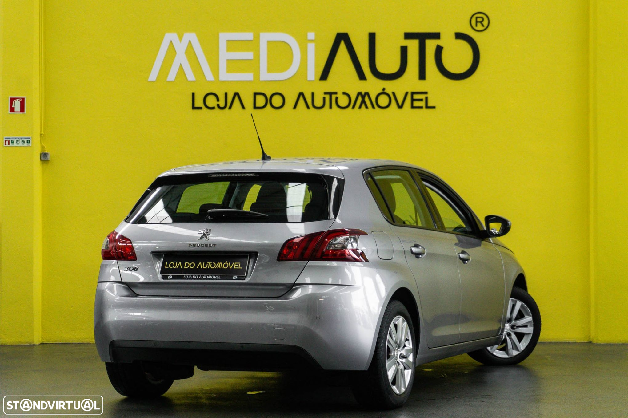 Peugeot 308 1.2 PureTech Allure - 8