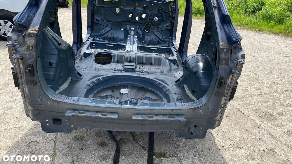 HYUNDAI TUCSON II III PAS TYLNY PODŁOGA BAGAŻNIKA WANNA SG5 15-21 - 2