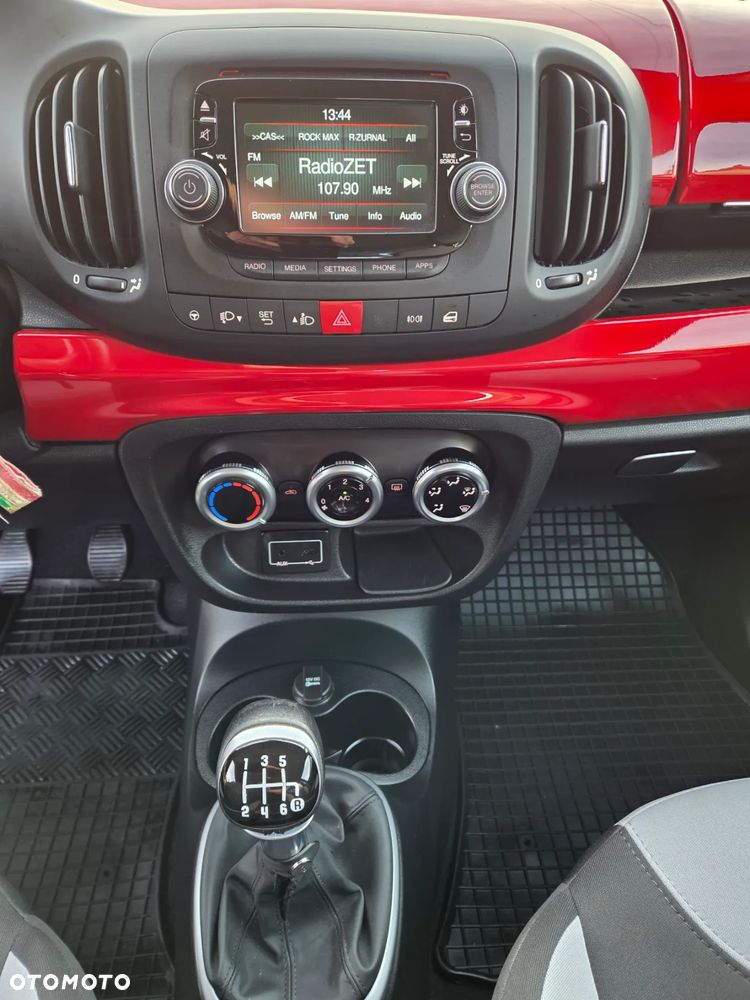 Fiat 500L 1.4 16V (RED) - 12