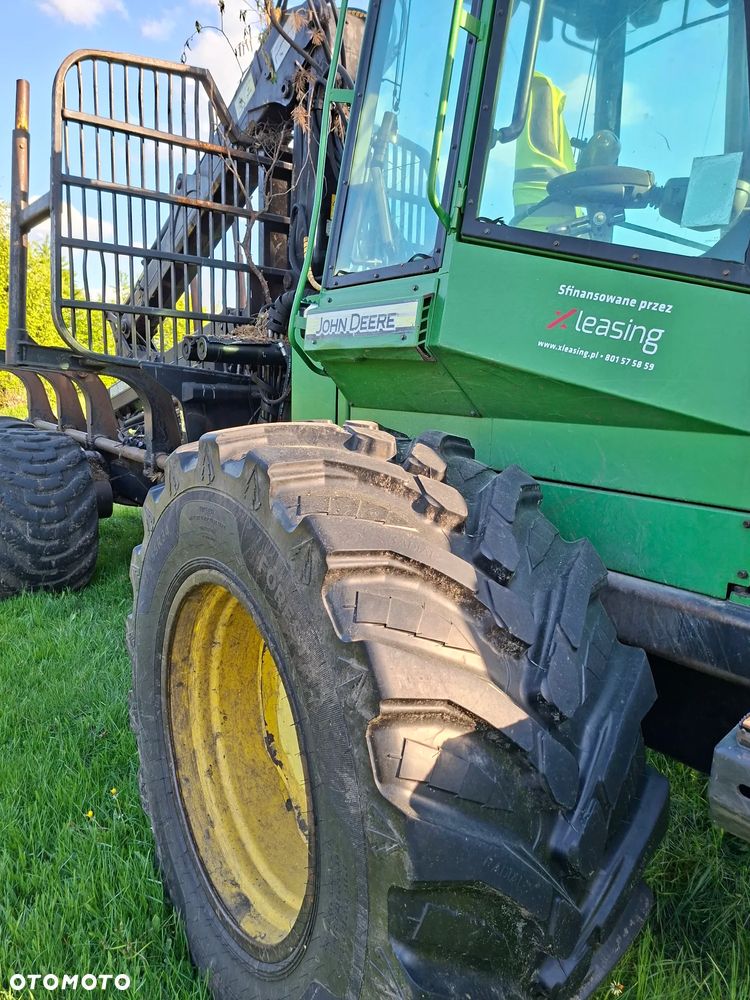 John Deere 1110D - 2