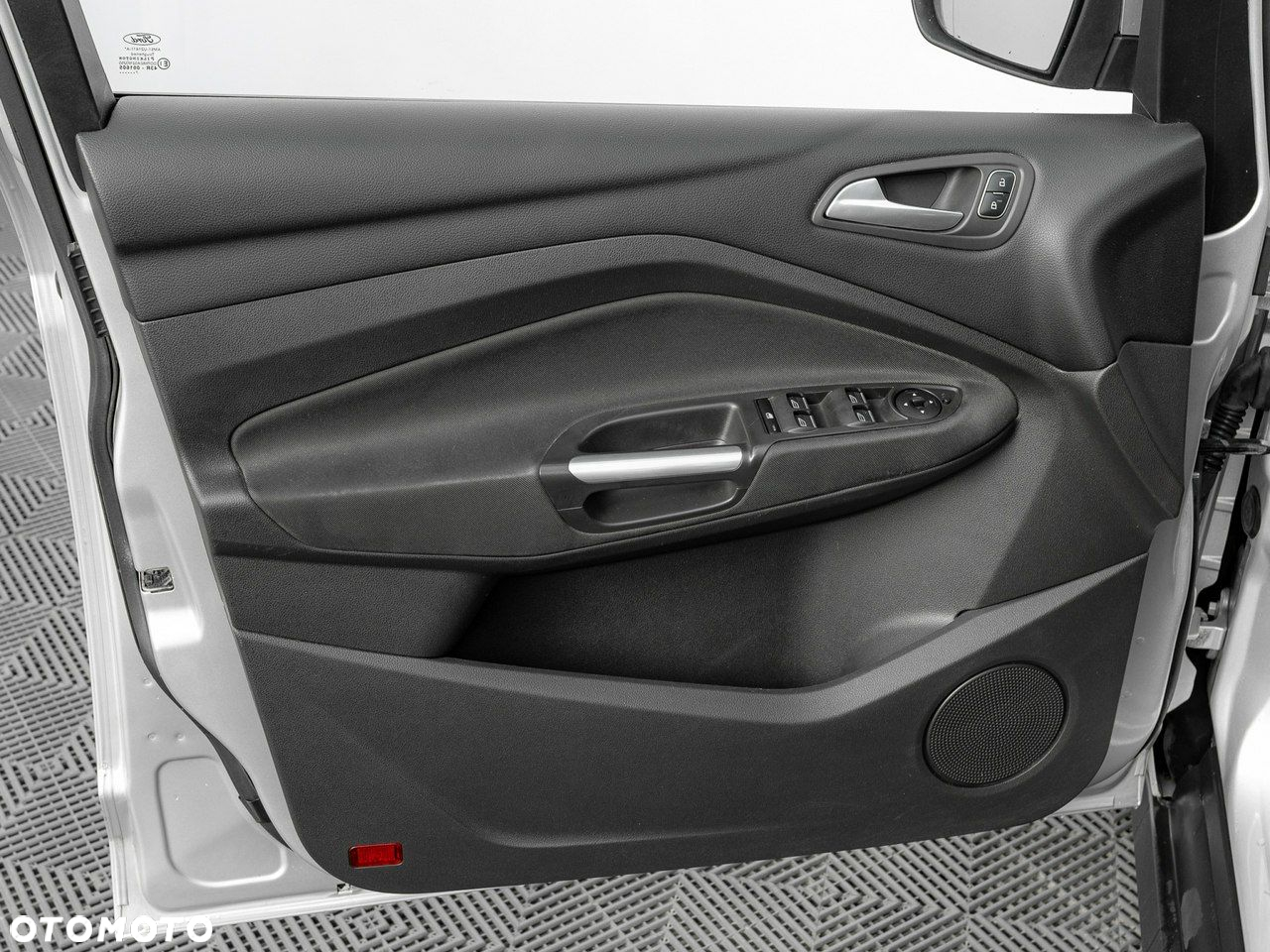 Ford C-MAX - 12