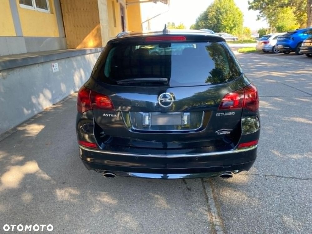 Opel Astra - 4