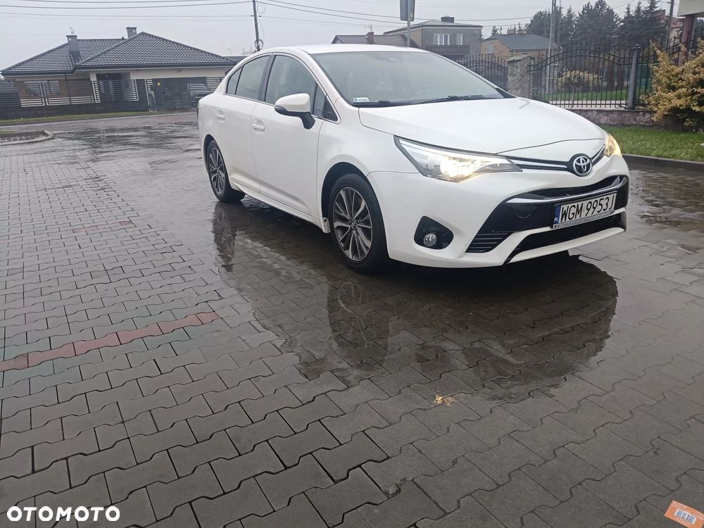 Toyota Avensis 2.0 D-4D Active Business - 3