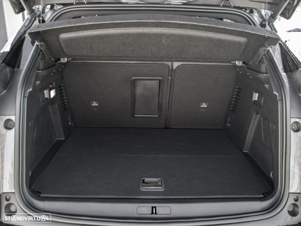 Peugeot 3008 1.6 Hybrid4 GT Pack e-EAT8 - 10