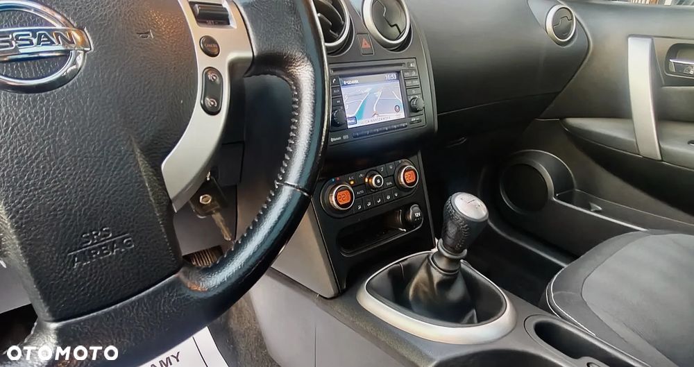 Nissan Qashqai 1.5 dCi Visia - 11