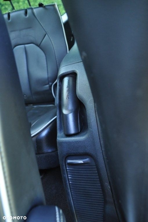 Chrysler Pacifica - 36