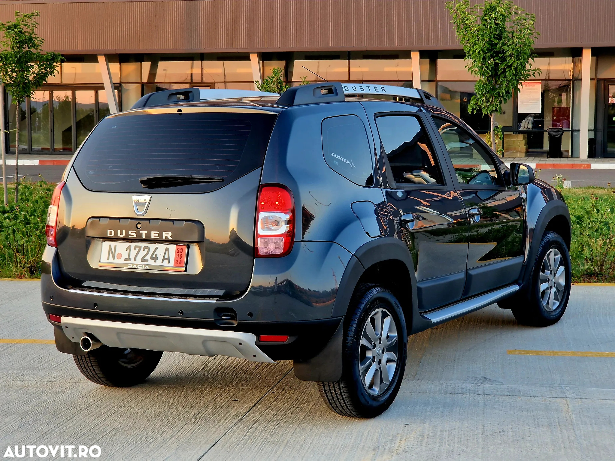 Dacia Duster 1.5 dCi 4x2 Laureate - 7