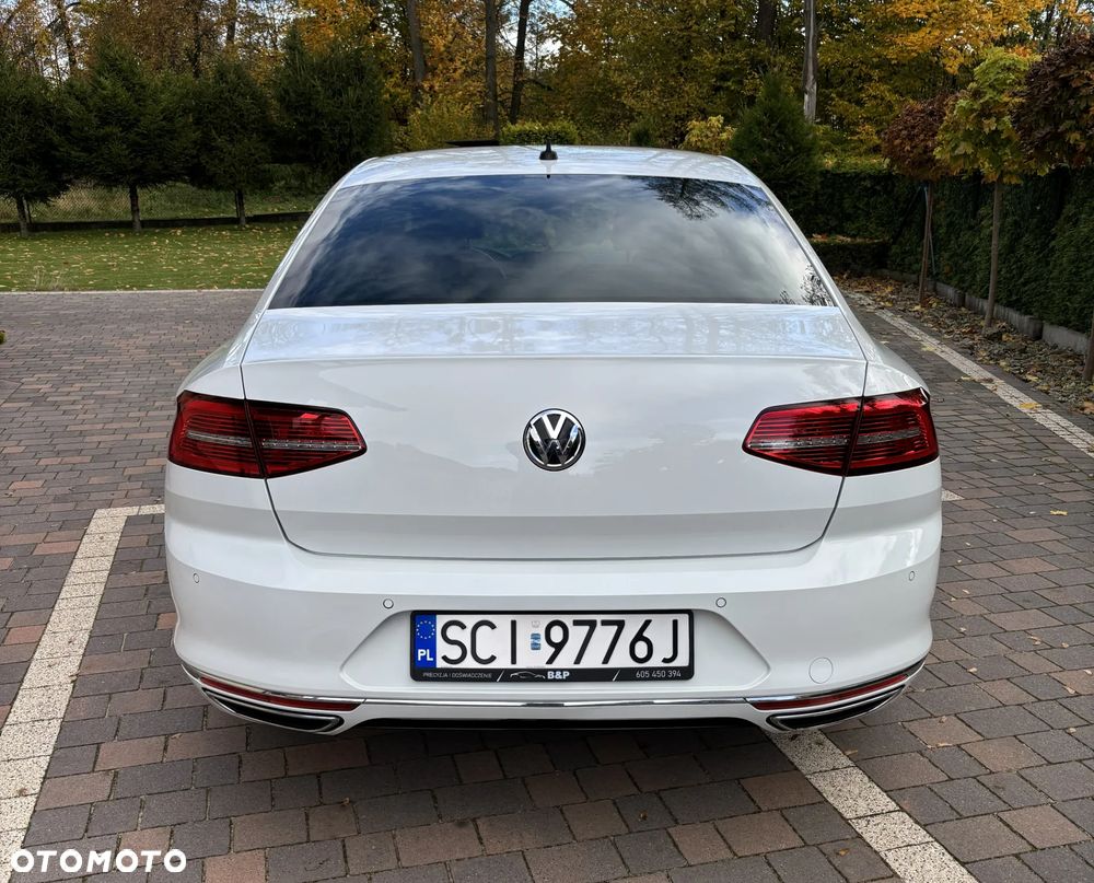 Volkswagen Passat - 6