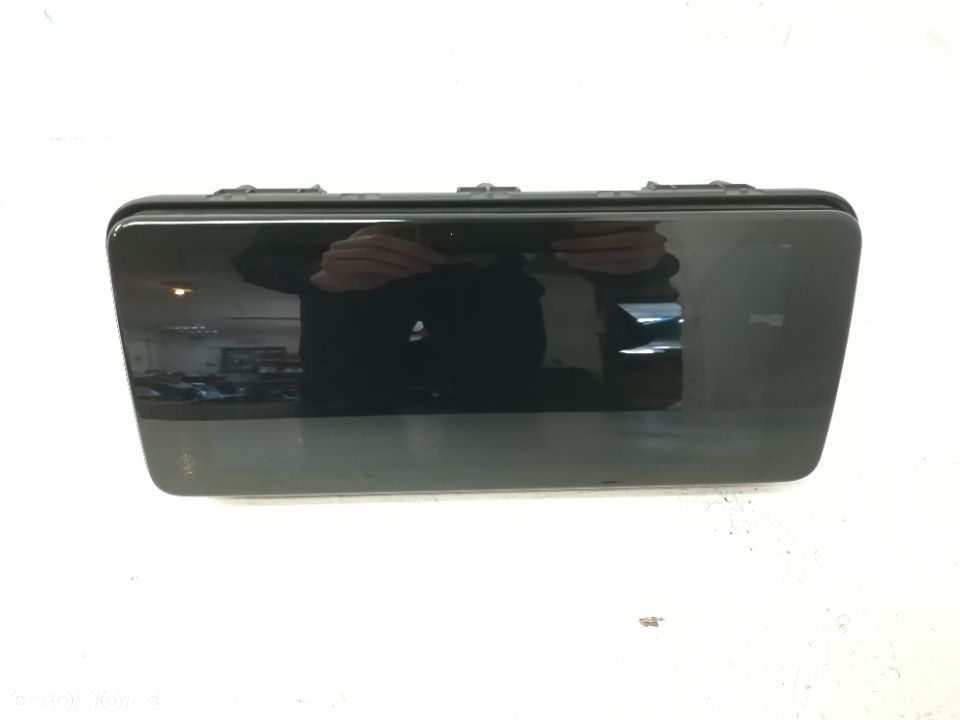 Range Rover Velar wyświetlacz ekran navi - 2