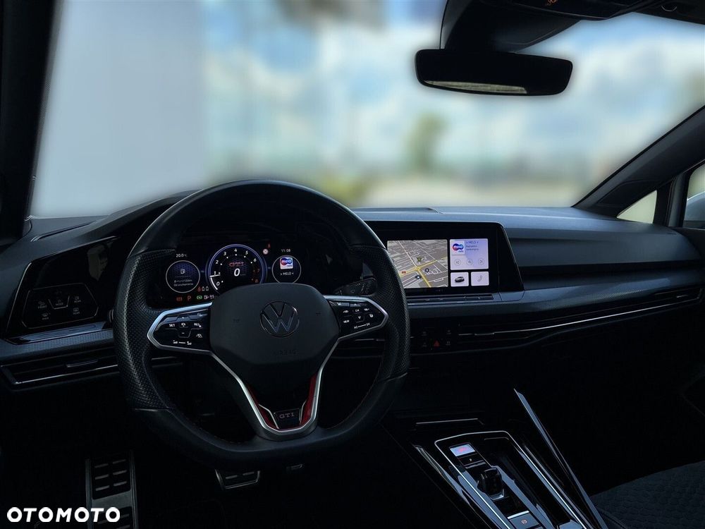 Volkswagen Golf - 13
