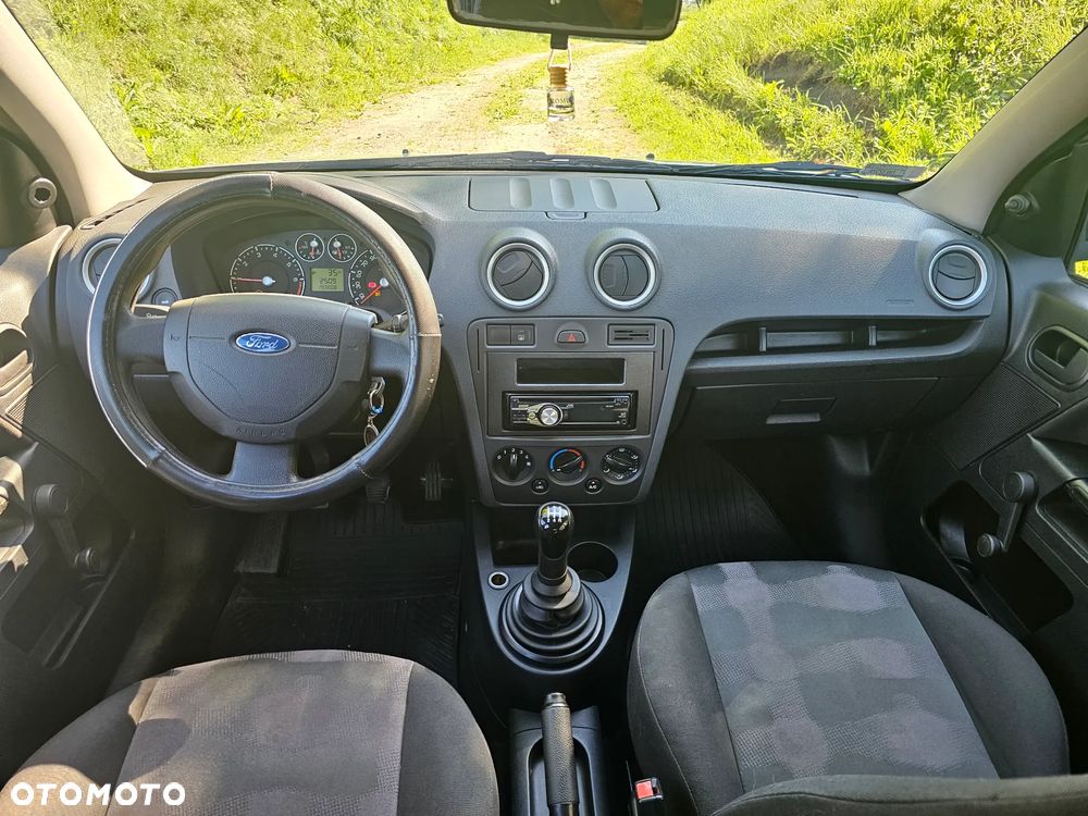 Ford Fusion 1.4 Ambiente - 5