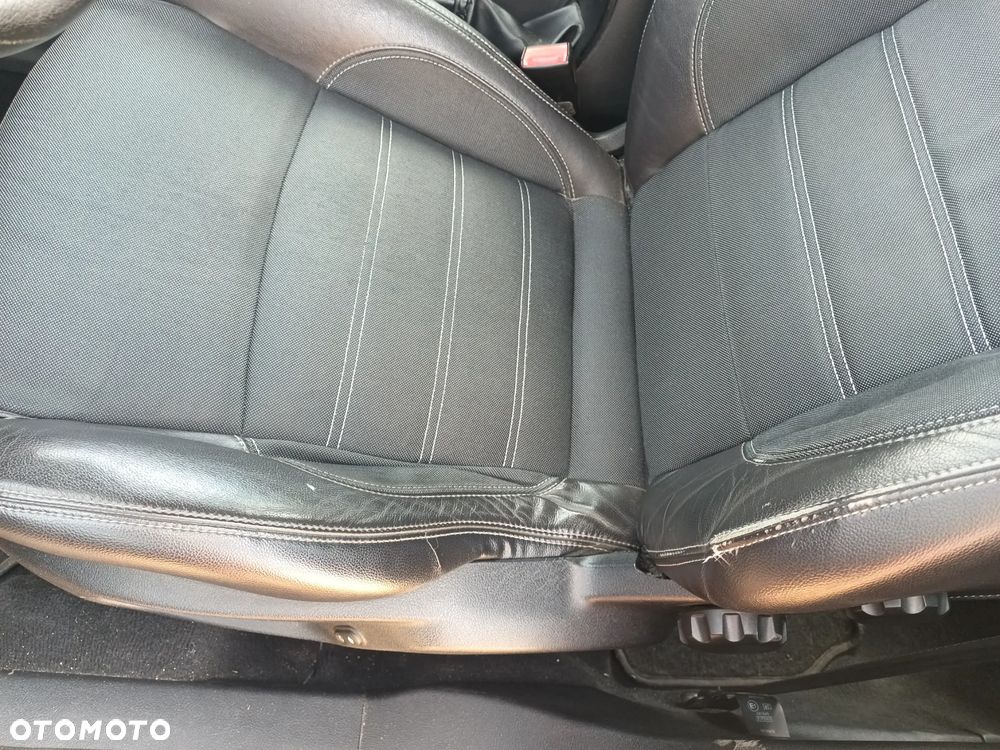Ford Mondeo 2.0 TDCi Titanium - 11