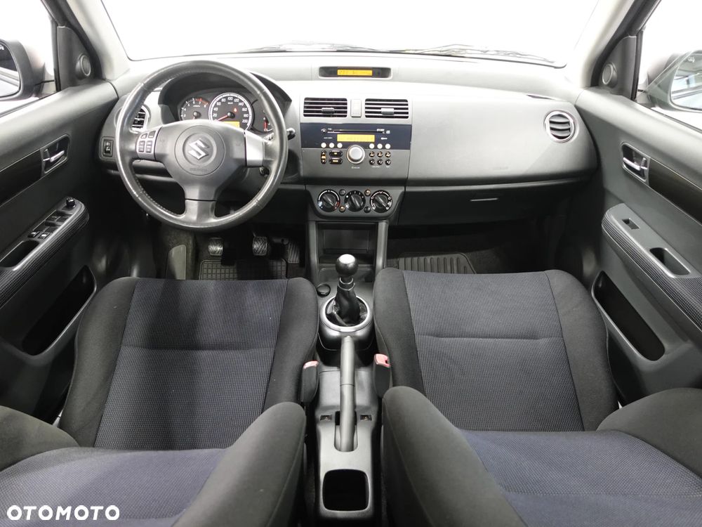 Suzuki Swift 1.3 4x4 Snow - 27