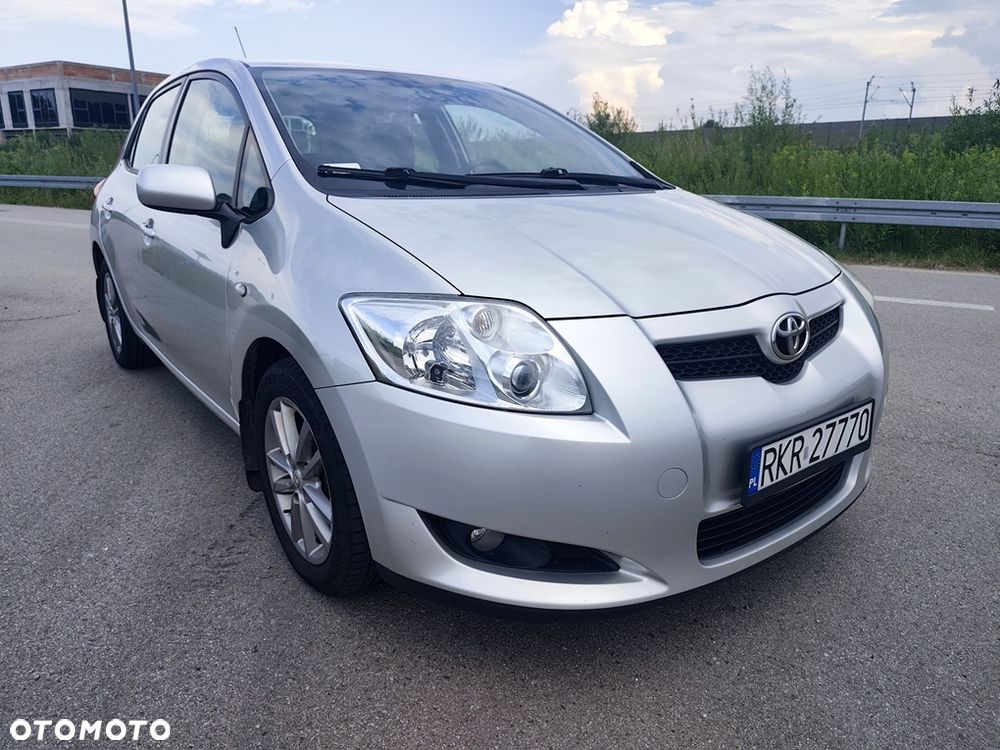 Toyota Auris 1.6 VVT-i Premium Start - 4