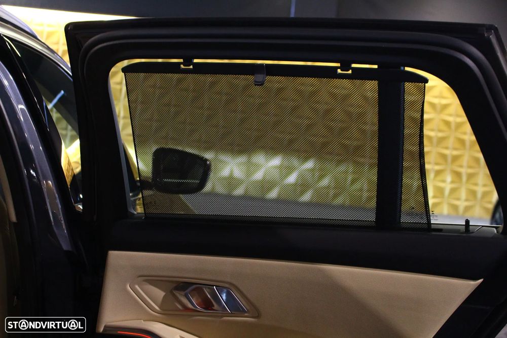 BMW 320 e Line Luxury Auto - 24