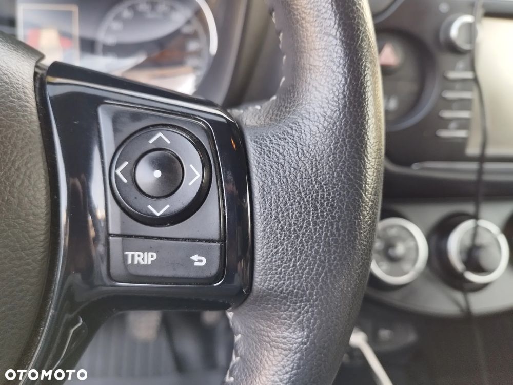 Toyota Yaris 1.5 Active - 15