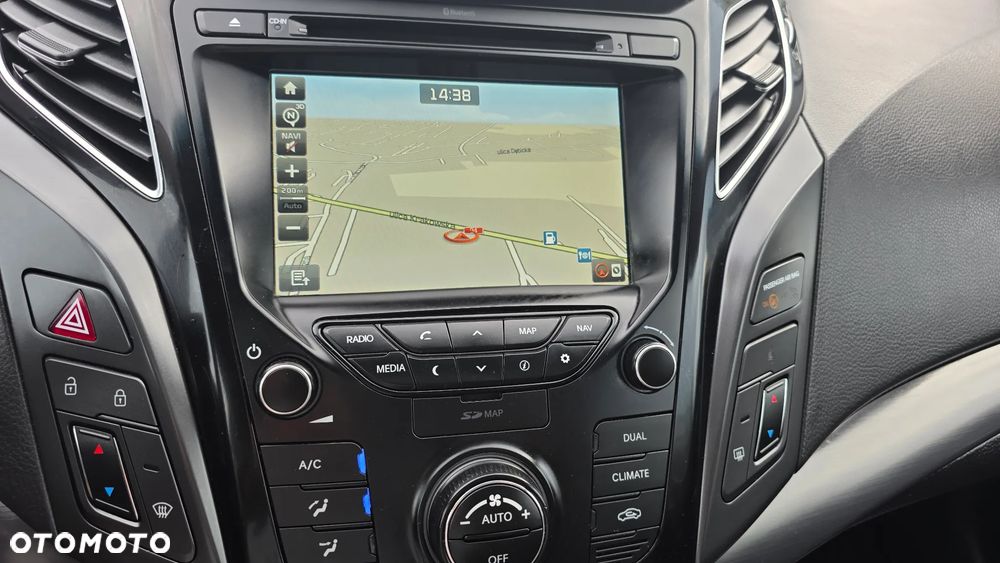 Hyundai i40 Kombi 1.7 CRDi DCT Premium - 28