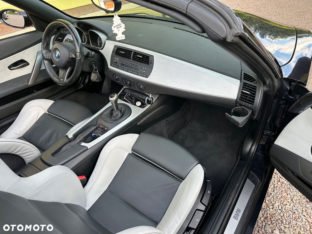 BMW Z4 2.0i - 10